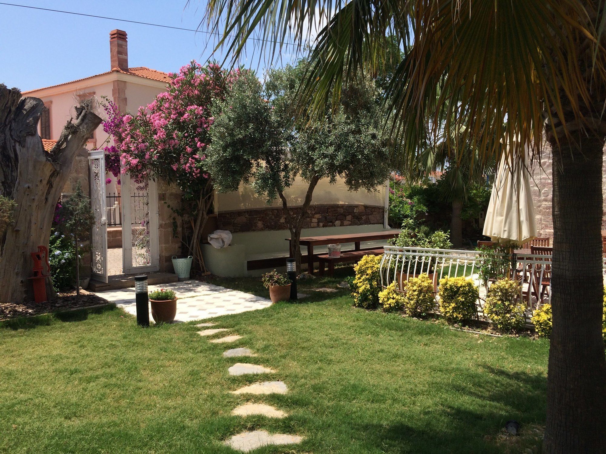 Cunda Has Konak Butik Otel Ayvalik Ngoại thất bức ảnh